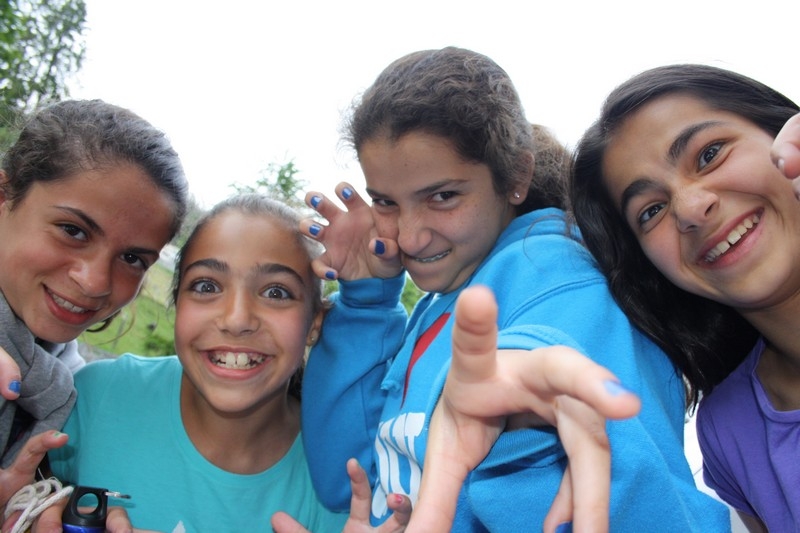 Village Camps International Summer Camp Leysin, Switzerland 2026-08-15 https://www.villagecamps.com/journals_admin/images/685-34-pet zoo (72).jpg